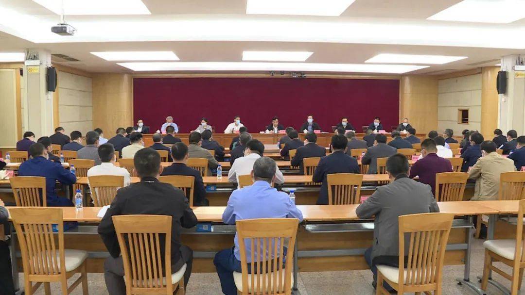 平安台社区居民委员会领导团队全新亮相，未来工作展望与承诺