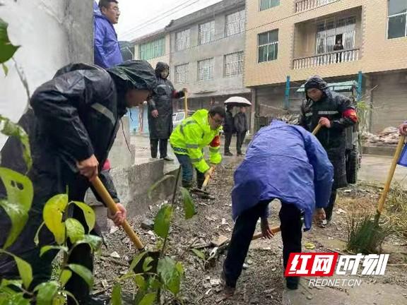 桂塘镇交通状况持续改善，居民出行更便捷，最新交通新闻更新